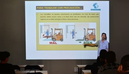 ¿Estás interesado en obtener el Título de Máster en RRHH? Aquí encontrarás los mejores 3 Cursos a Distancia para ello